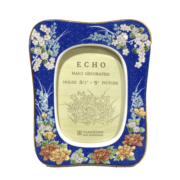 Takahashi ECHO Porcelain Easel Style Photo Frame Picture Holder 3.5" X 5" Oval - Picture 1 of 9